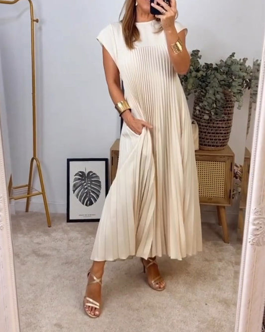 🔥48% OFF🔥Sleeveless pleated simple solid colour dress