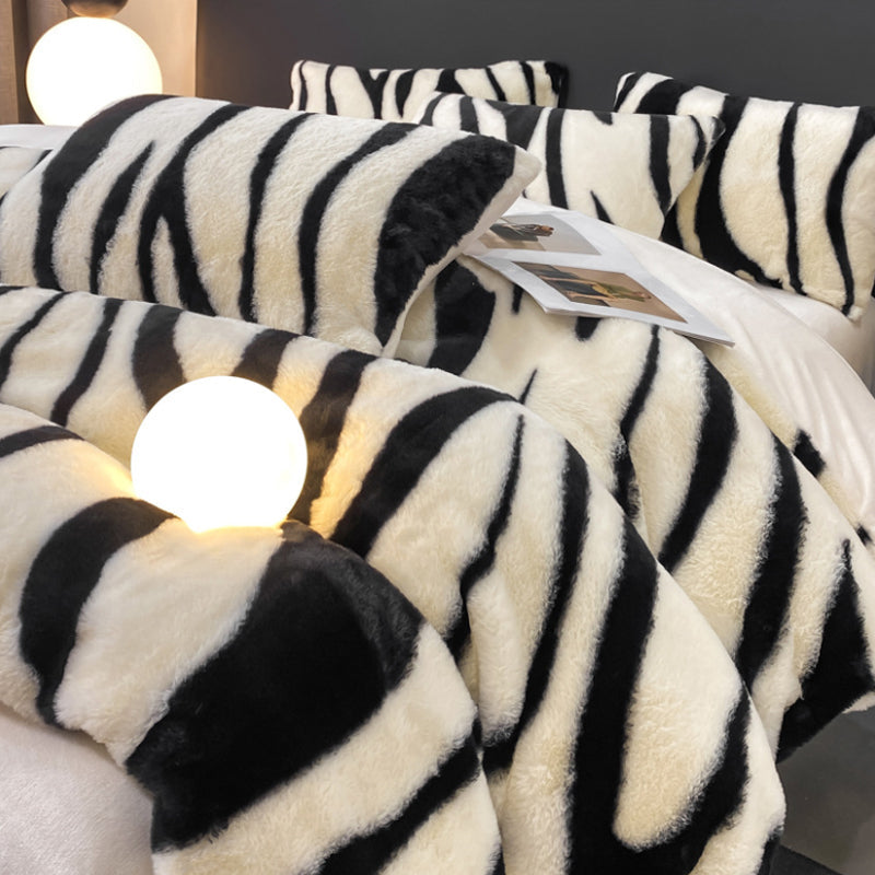 Plush Thickened Warm Zebra Print 4pcs Bedding Set