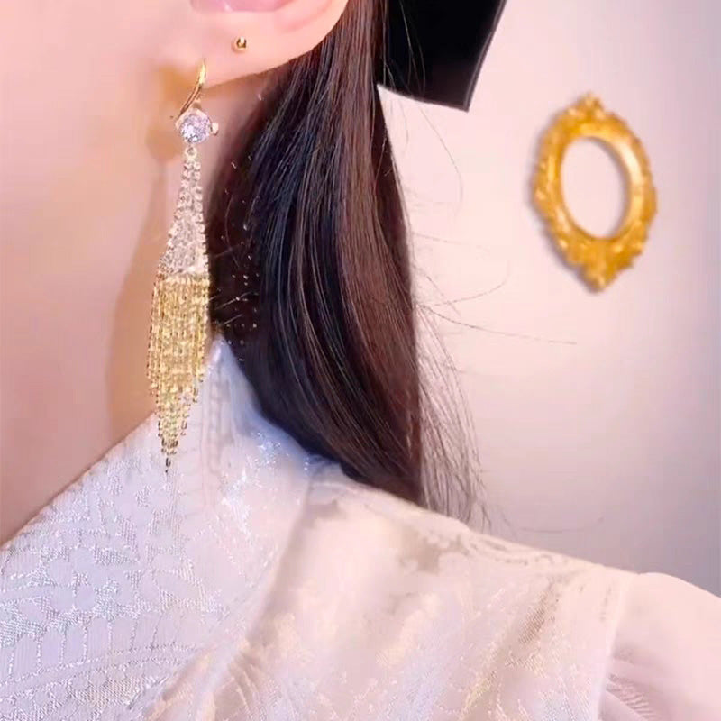 [ideal gift] Rhinestone Tassel Earrings