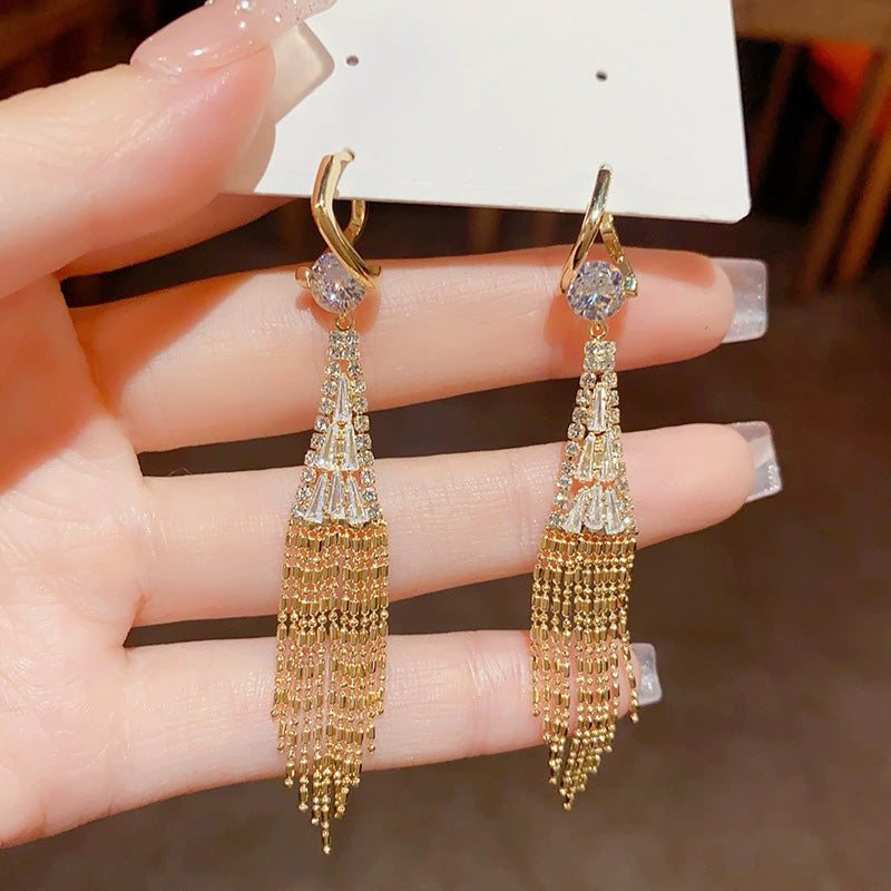 [ideal gift] Rhinestone Tassel Earrings