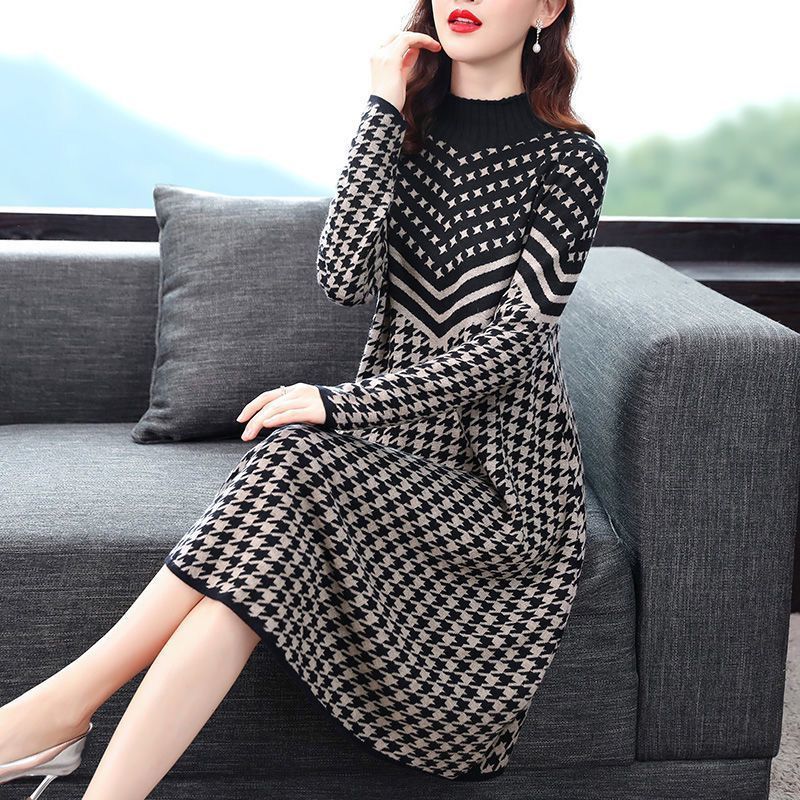 Women's Printed Plaid Knit Dress